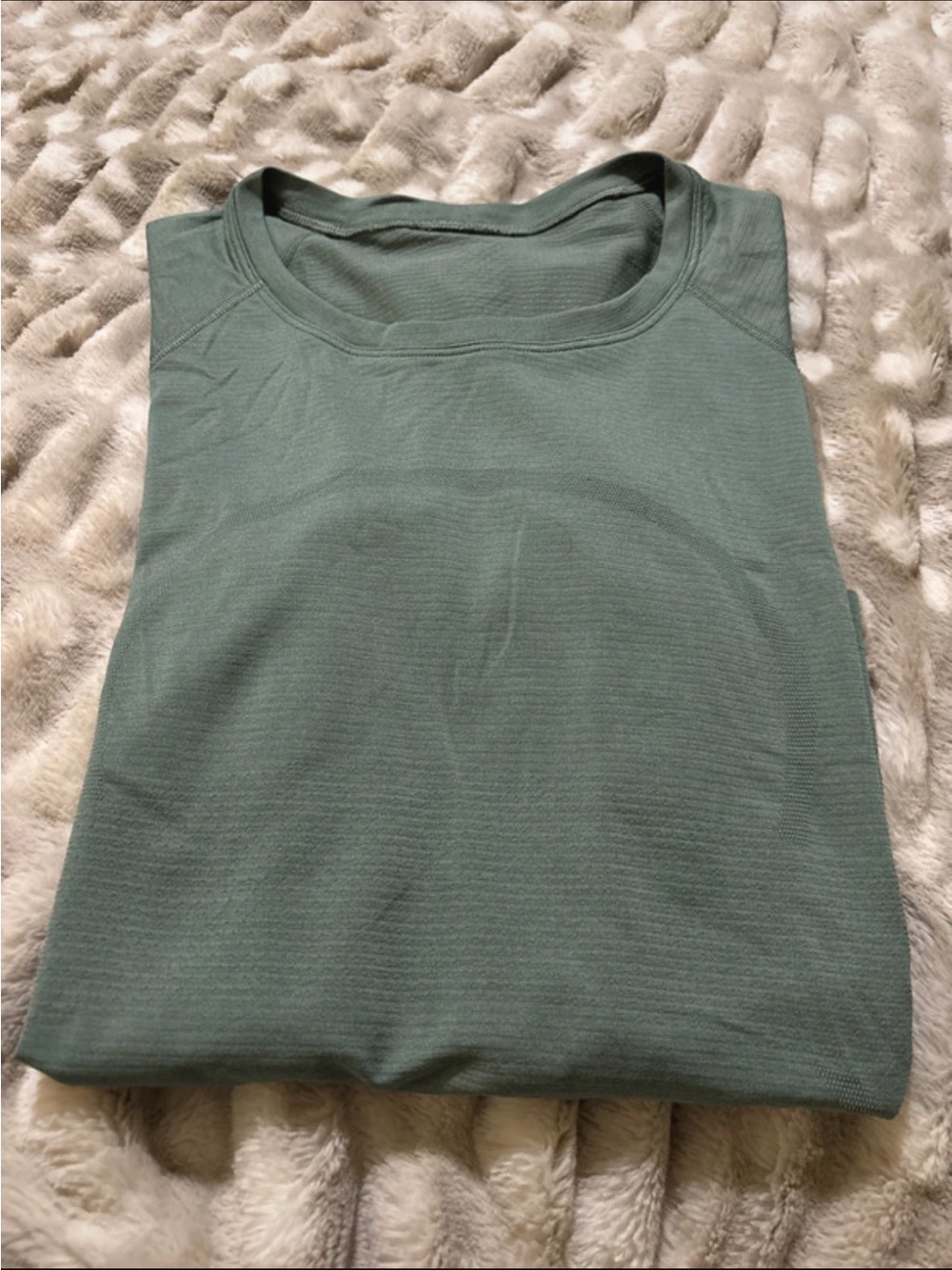 Lululemon green long sleeve
